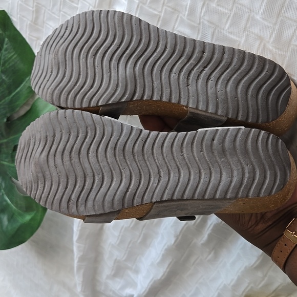 Bio Gold Gray Women's Wedge Sandals Summer Shoes - Picture 4 of 6